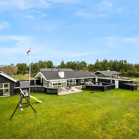 Emilia - 1-8km From The Sea By Interhome Hébergement de vacances *