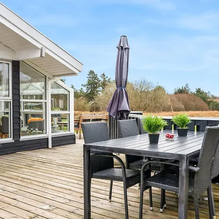 Emilia - 1-8km From The Sea By Interhome Hébergement de vacances
