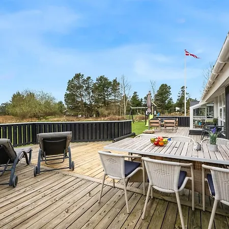 Emilia - 1-8km From The Sea By Interhome Hébergement de vacances *